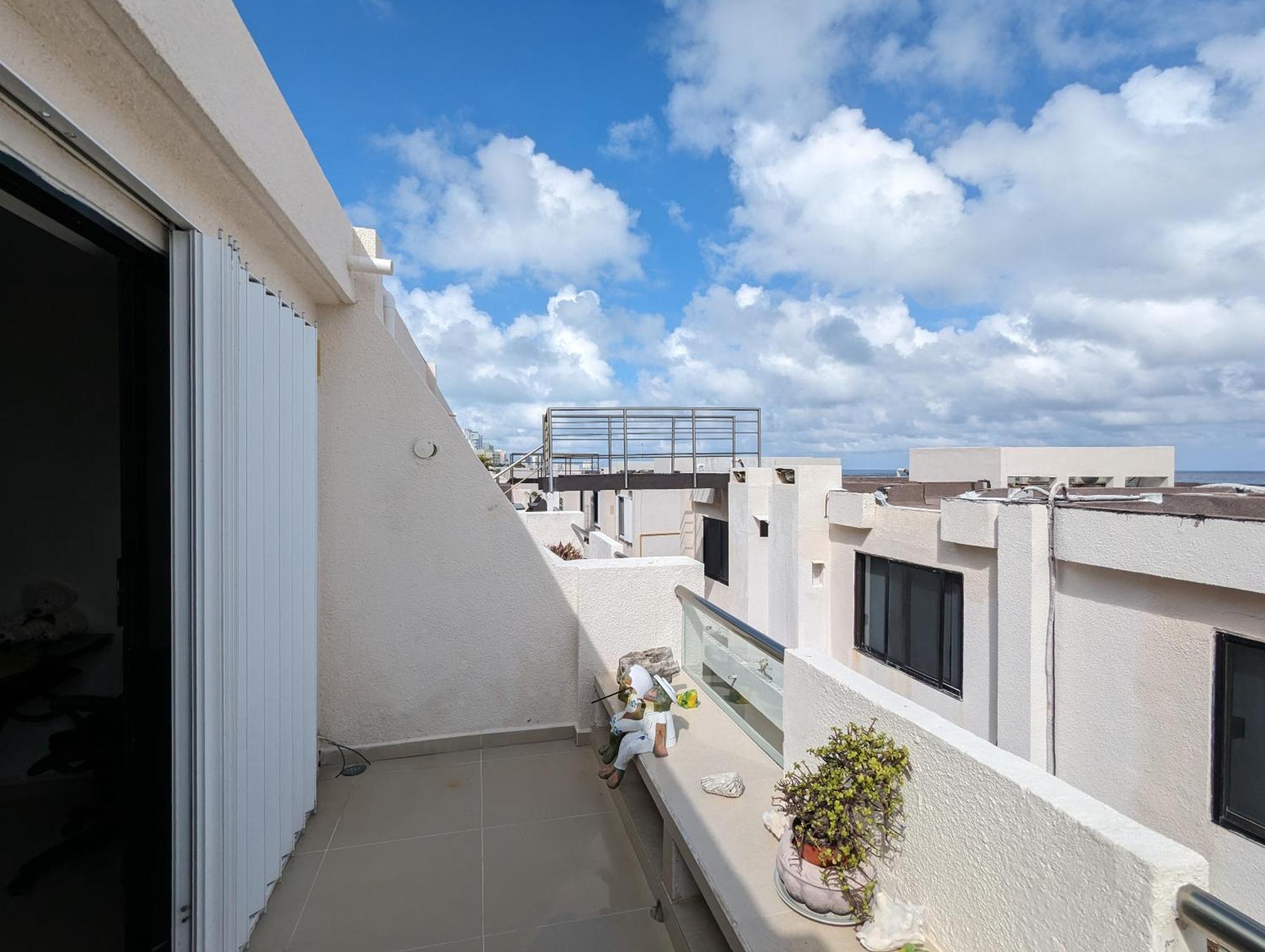 Villa Aurora Beautiful Beachfront Apartment Cancun Exterior photo